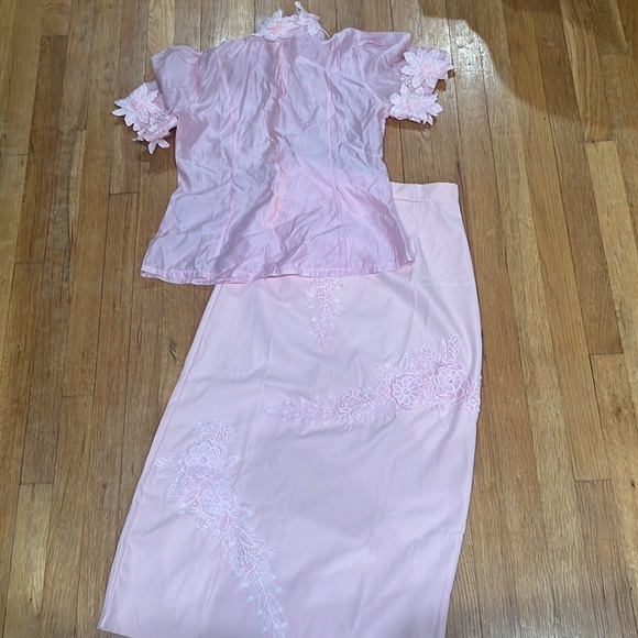 Women’s Light Pink Floral Set Size M - Picture 1 of 6